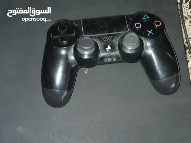 بلايستيشن 4 للبيع