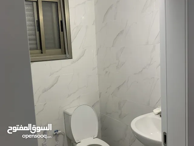 150 m2 3 Bedrooms Apartments for Sale in Ramallah and Al-Bireh Rafat