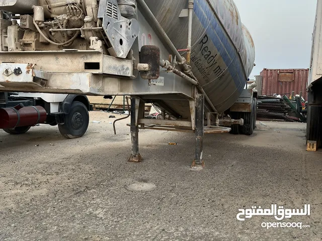 Concrete Mixer Other 2008 in Abu Dhabi