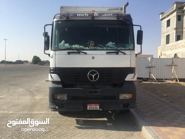 شاحنة صندوق طربال
