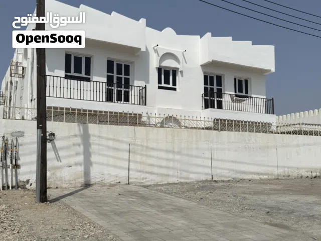 شقة للبيع في العامرات