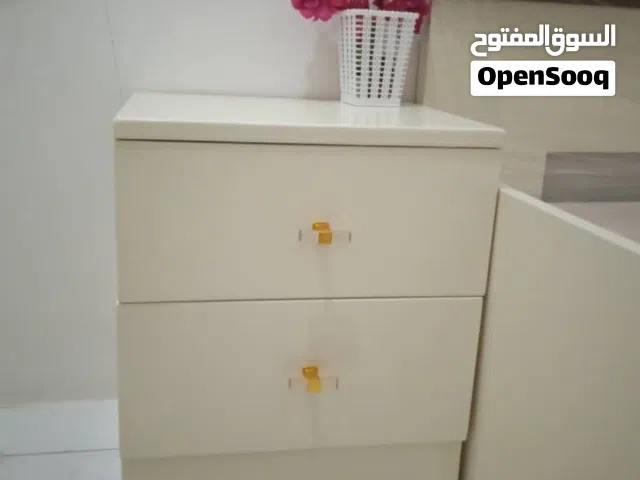 عرفه نوم خشبها خارجي مع ماليزي شبه جديده ام الياس / لتجارة الاثاث باسعار معقووووله