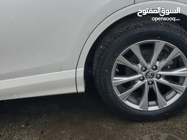 مطلوب طاوه راف فور 2017 لميتد نفس الشكل الي معه يتواصل معي بسعر معقول