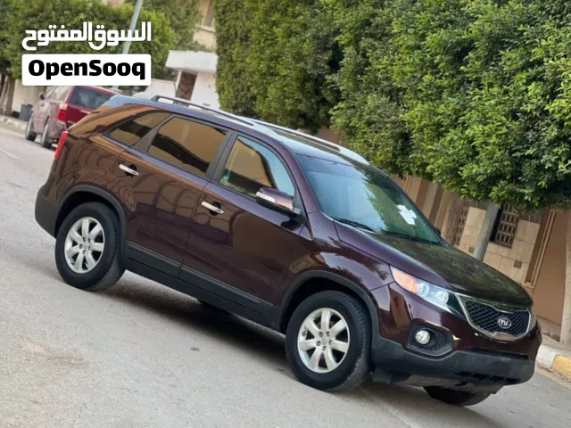 2013 كيا سورينتو LX