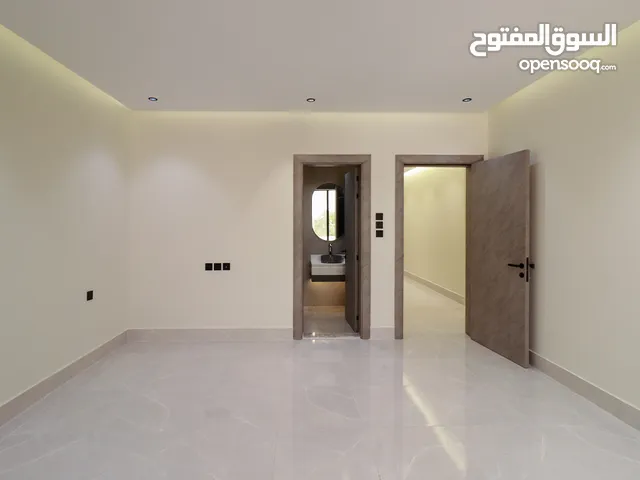 شقة خمس غرف نص دور للتمليك في جدة حي السلامو افراغ فوري من المالك مباشرة