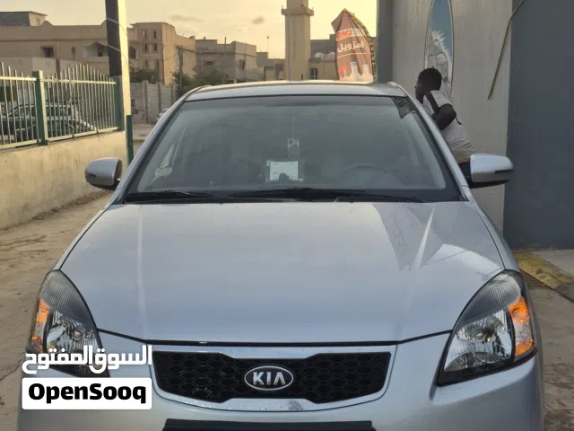 2009 كيا برايد LX