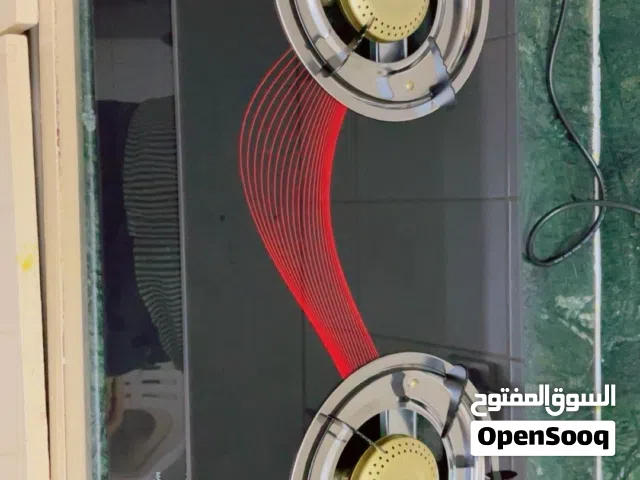 New auto ignition black glass top 2 burner gas stove is available with box.