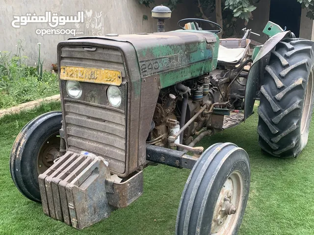 طراطوري الجذع 240 الله يبارك ماشي 62 ألف قومات سيريه نظيفه معاه اداه الحرث والريشتين 7 ا