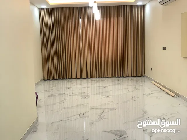 0 m2 3 Bedrooms Apartments for Rent in Central Governorate Isa Town