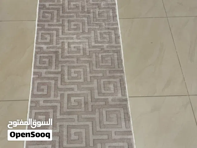 سجاد للبيع جديده لم تستعمل نهائي