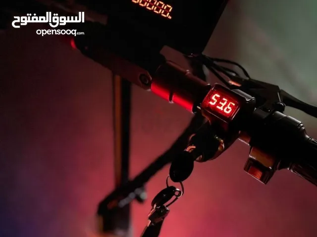 CHENXN سكوتر كهربائي شبه جديد سرعته 80k ف الساعه