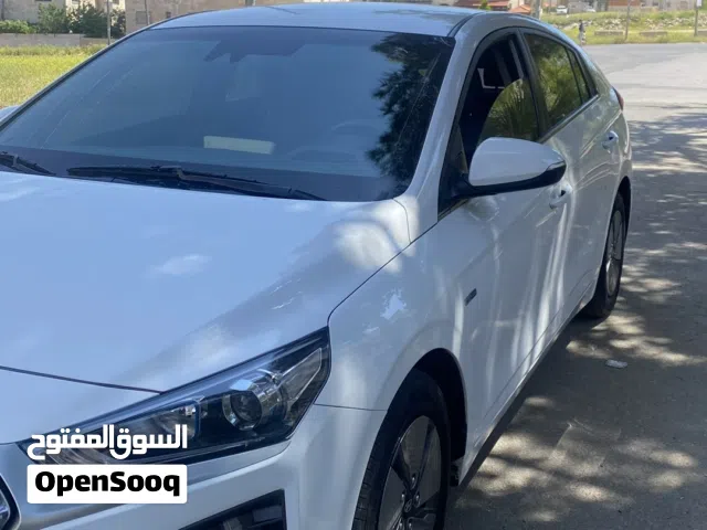 2020, هيونداي, ايونيك, Standard