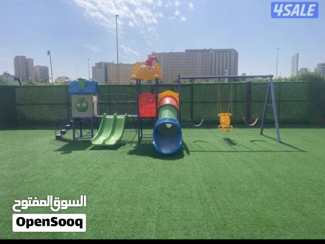 للبيع العاب استعمال خفيف شبه جديدة
