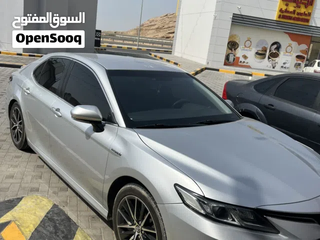 تويوتا كامري 2022 بحالة ممتازة للبيع
