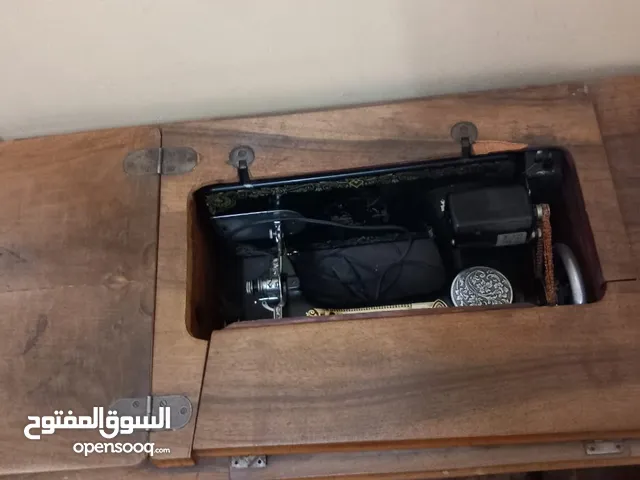 ماكينة خياطه سنجر