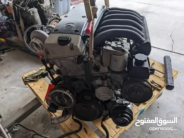 ماتور مرسيدس ديزل و ماتور  لاندروفر 3.9 مع قير عادي   (  رنج روفر و ديفندر و دسكفري )