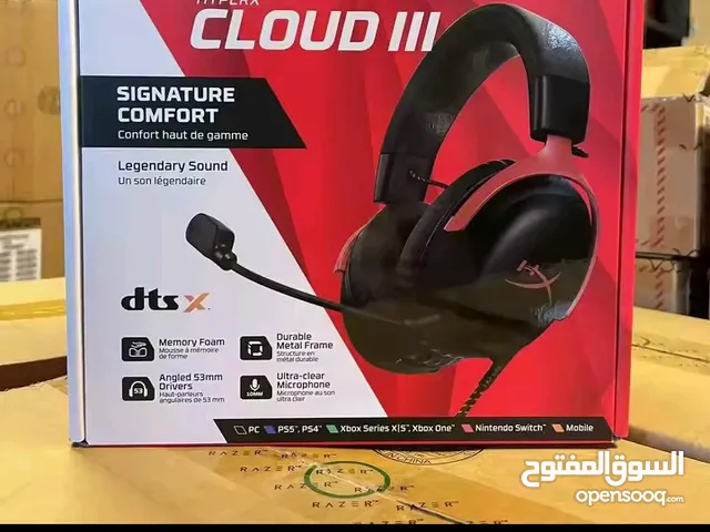 سماعة هايبر اكس كلاود 3 سلكية معا كامل اغراضها بدون الكرتون شبه جديده.