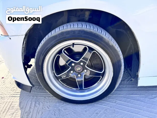 Dodge charge eny want exchange with charge i will agree