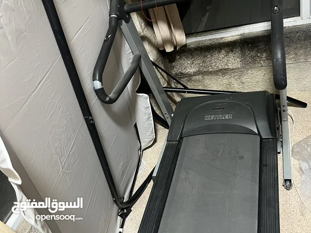 ماكنه مشي بحالة جيدة جداً