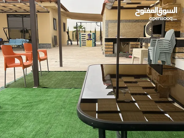 4 Bedrooms Chalet for Rent in Amman Airport Road - Manaseer Gs