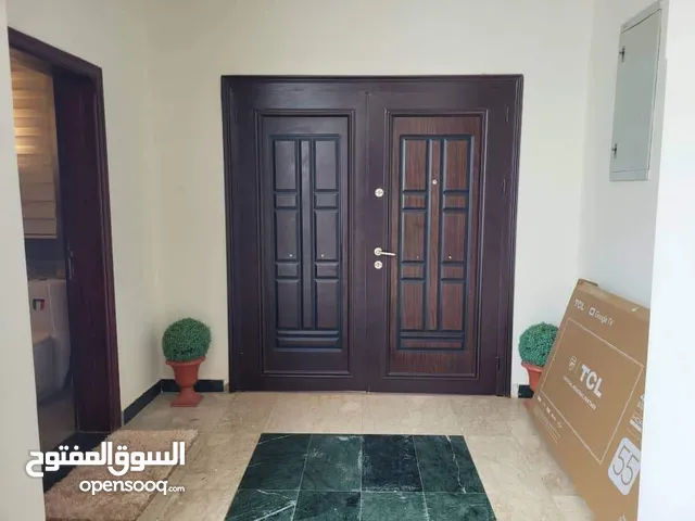 650 m2 More than 6 bedrooms Villa for Sale in Benghazi Beloun