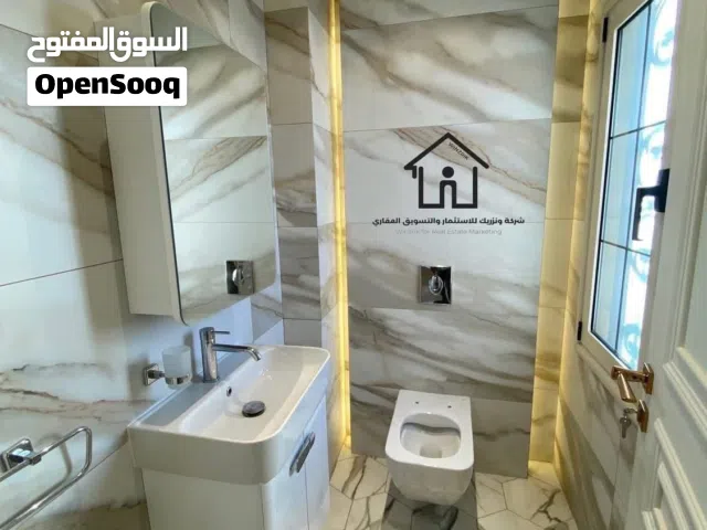 145 m2 3 Bedrooms Apartments for Sale in Tripoli Al-Nofliyen