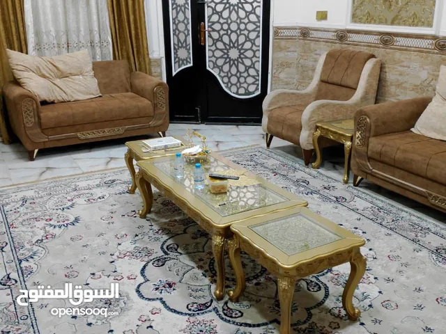 150 m2 5 Bedrooms Townhouse for Rent in Basra Other
