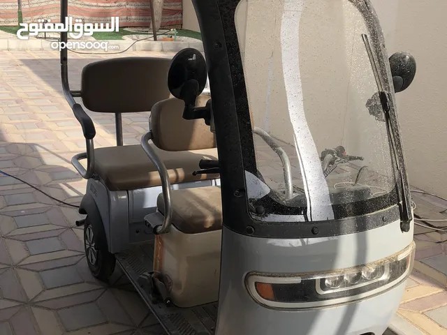 سكوتر تك توك للبيع مع الجرج ومفتاح عن بعد