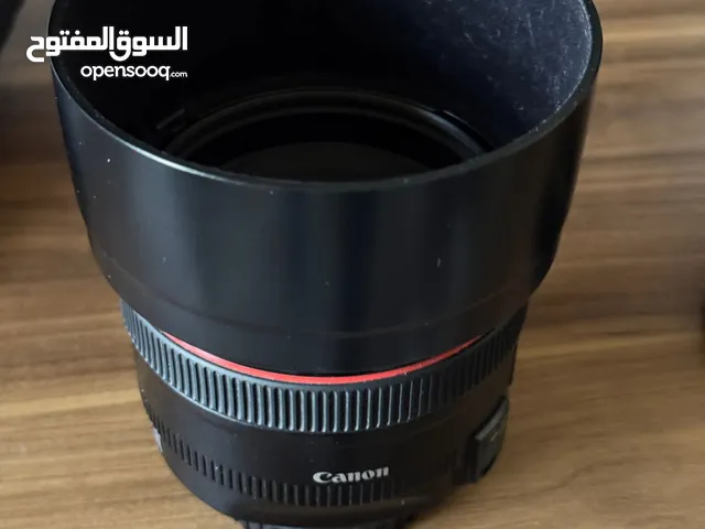 عدسة 50mm فتحة 1.2