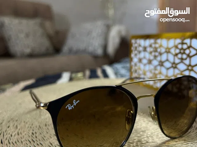 ريبان اصلية تتغير العدسات مع أشعة الشمس