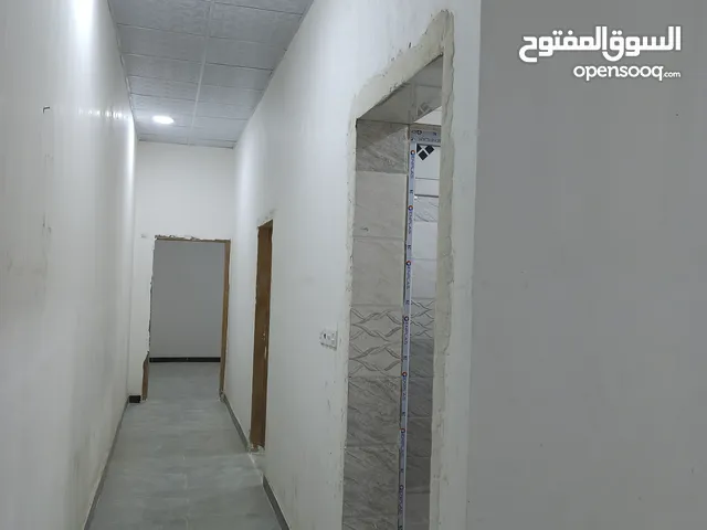 110 m2 2 Bedrooms Townhouse for Rent in Basra Abu Al-Khaseeb