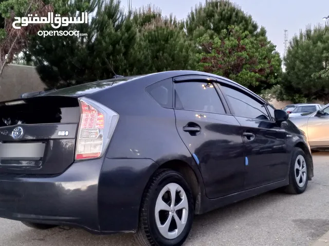Used Toyota Prius in Amman