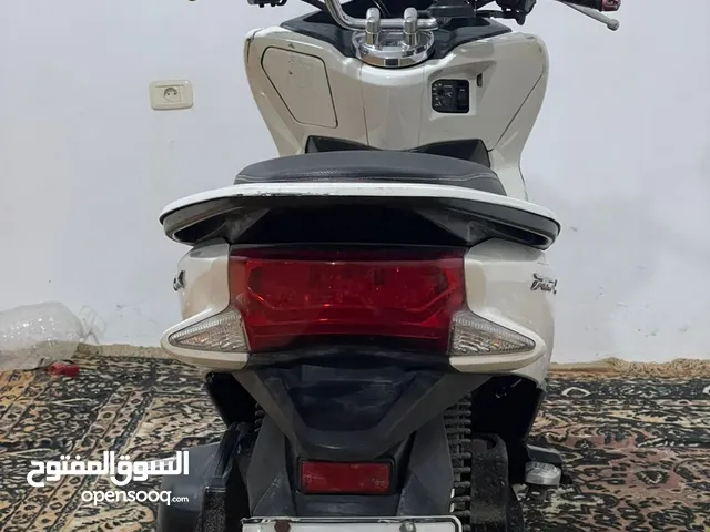 Honda PCX150 2015 in Tripoli