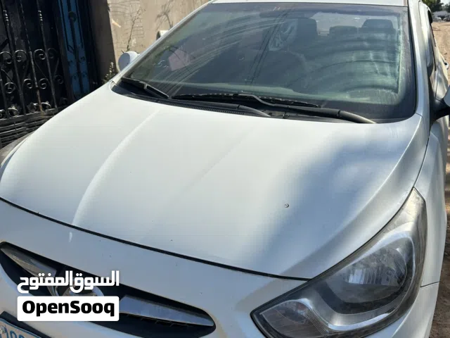 2012 Hyundai Accent GL