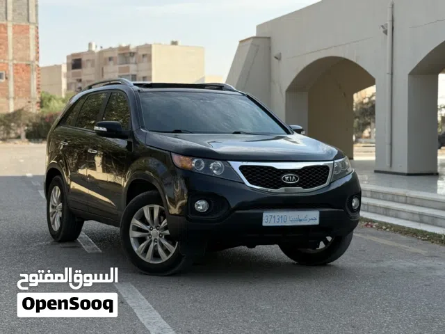 2012 كيا سورينتو Standard