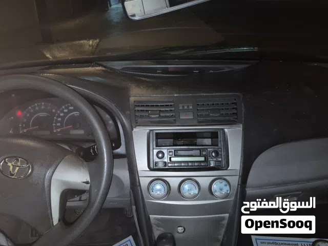 2011 تويوتا كامري GL