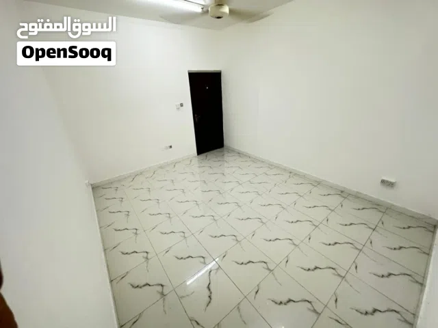غرفه وحمام ومطبخ