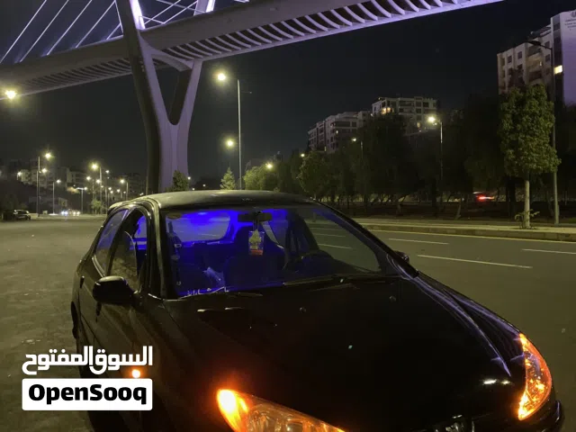 2006 بيجو 206 Base