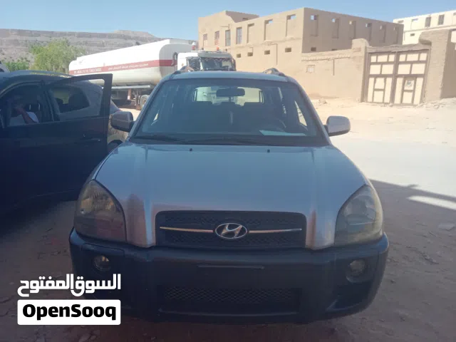 2005 هيونداي توسان Limited