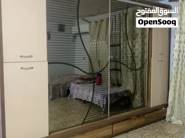 فقط كنتور غرفة تركية مستعمل ومستعجل على البيع باي سعر