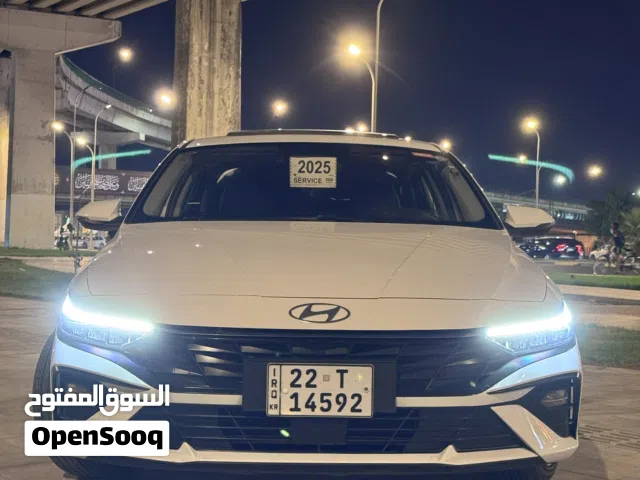 2025 هيونداي النترا Standard