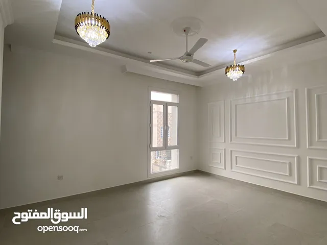 300m2 More than 6 bedrooms Townhouse for Sale in Muscat Al Maabilah