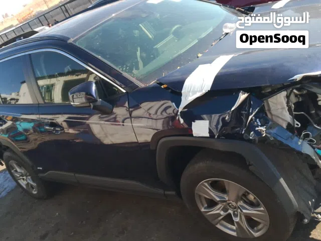 تويوتا راف 4 للبيع