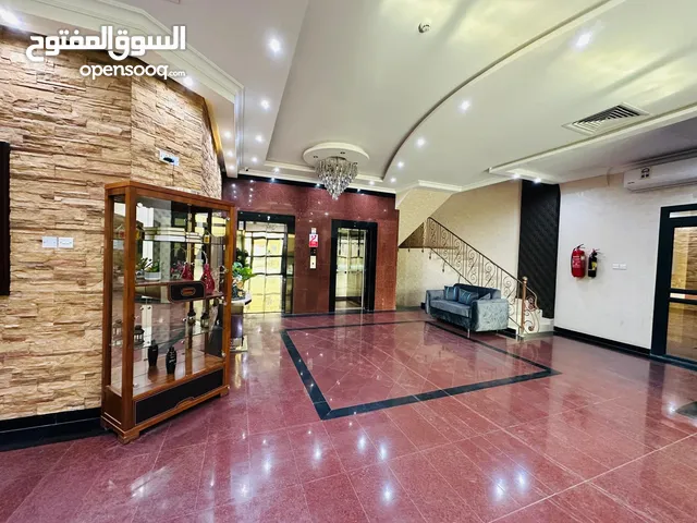 الايجار شقة عائلة جميلة في الجفير مفروشة و شامل الكهرباء