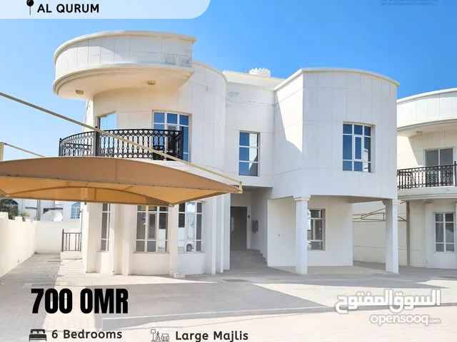 300 m2 More than 6 bedrooms Villa for Rent in Muscat Qurm