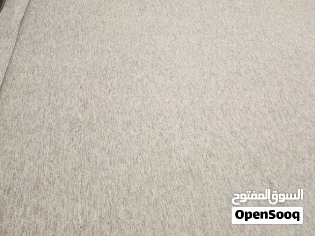 كاربت مستعمل فقط كم شهر بالشتا جديد للبيع  قياس 4*6 ونص