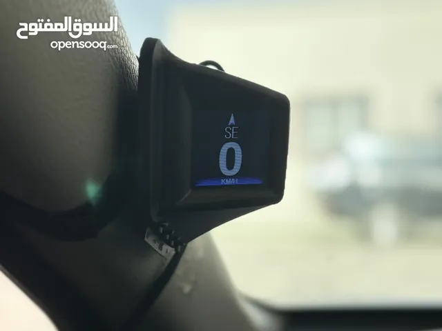 للبيع عداد سرعه وجهاز فحص كمبيوتر سياره