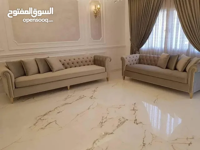 خدمة احترافية في تفصيل وتنجيد المفروشات والستائر