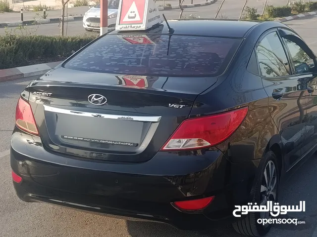 هيونداي اكسنت تدريب للبيع