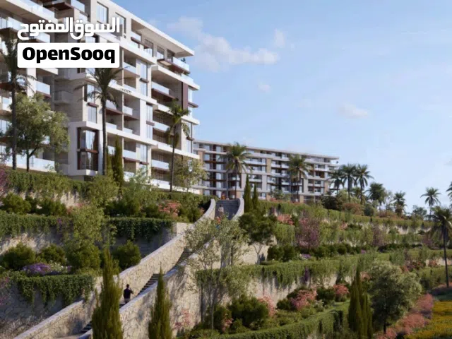 شقة 3 غرف 178م تشطيب كامل بكمباوند بالتجمع السادس فيو مفتوح أقساط حتي 12 سنوات